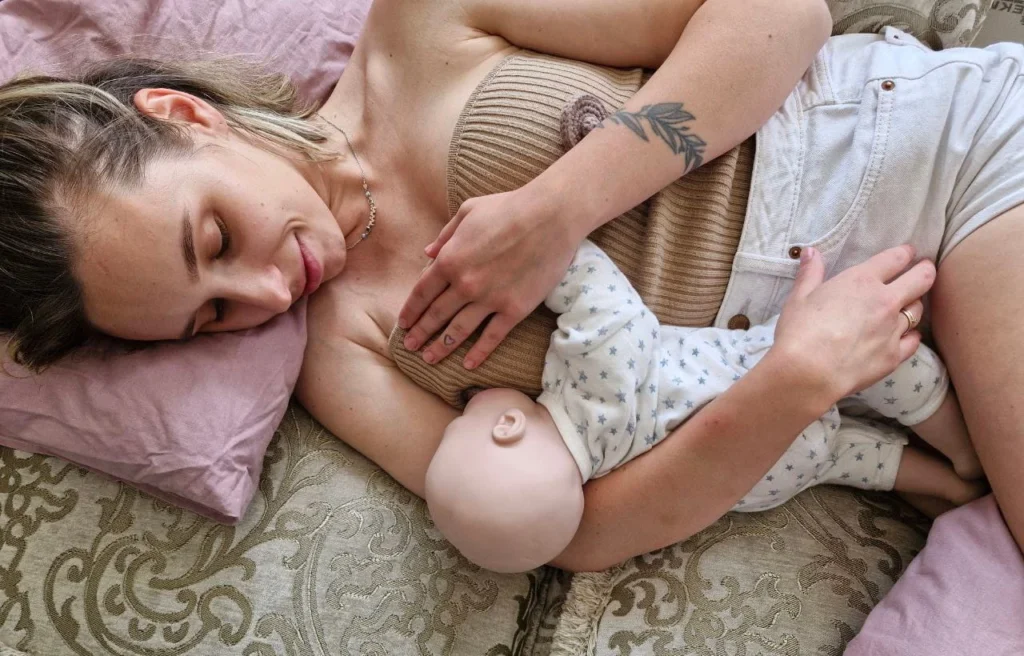 Практичний тренінг з грудного вигодовування